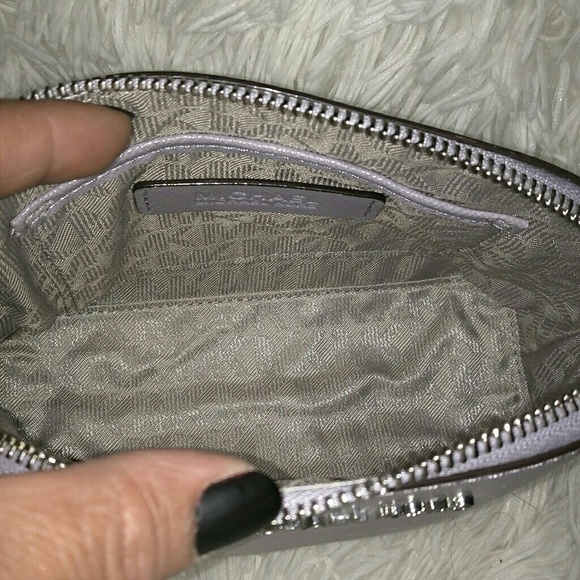 Michael Kors Makeup bag - Picture 3 of 3
